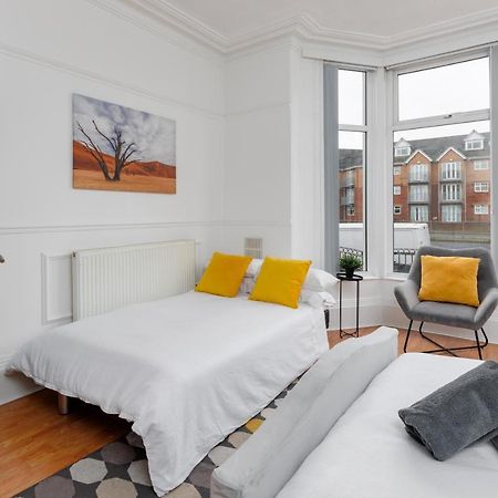 Flatzy - 6 Bed Oasis Close To Football Stadiums Liverpool Exterior foto