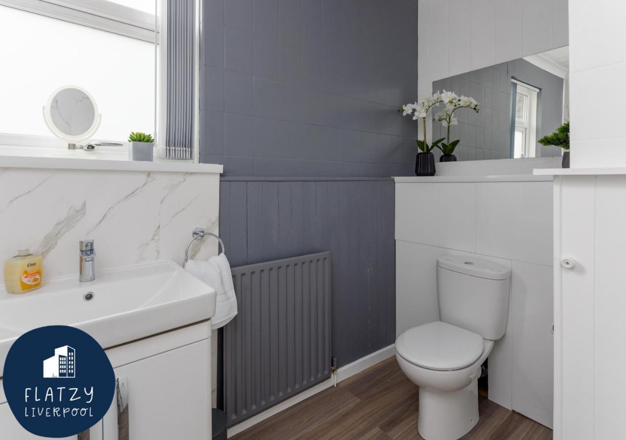 Flatzy - 6 Bed Oasis Close To Football Stadiums Liverpool Exterior foto