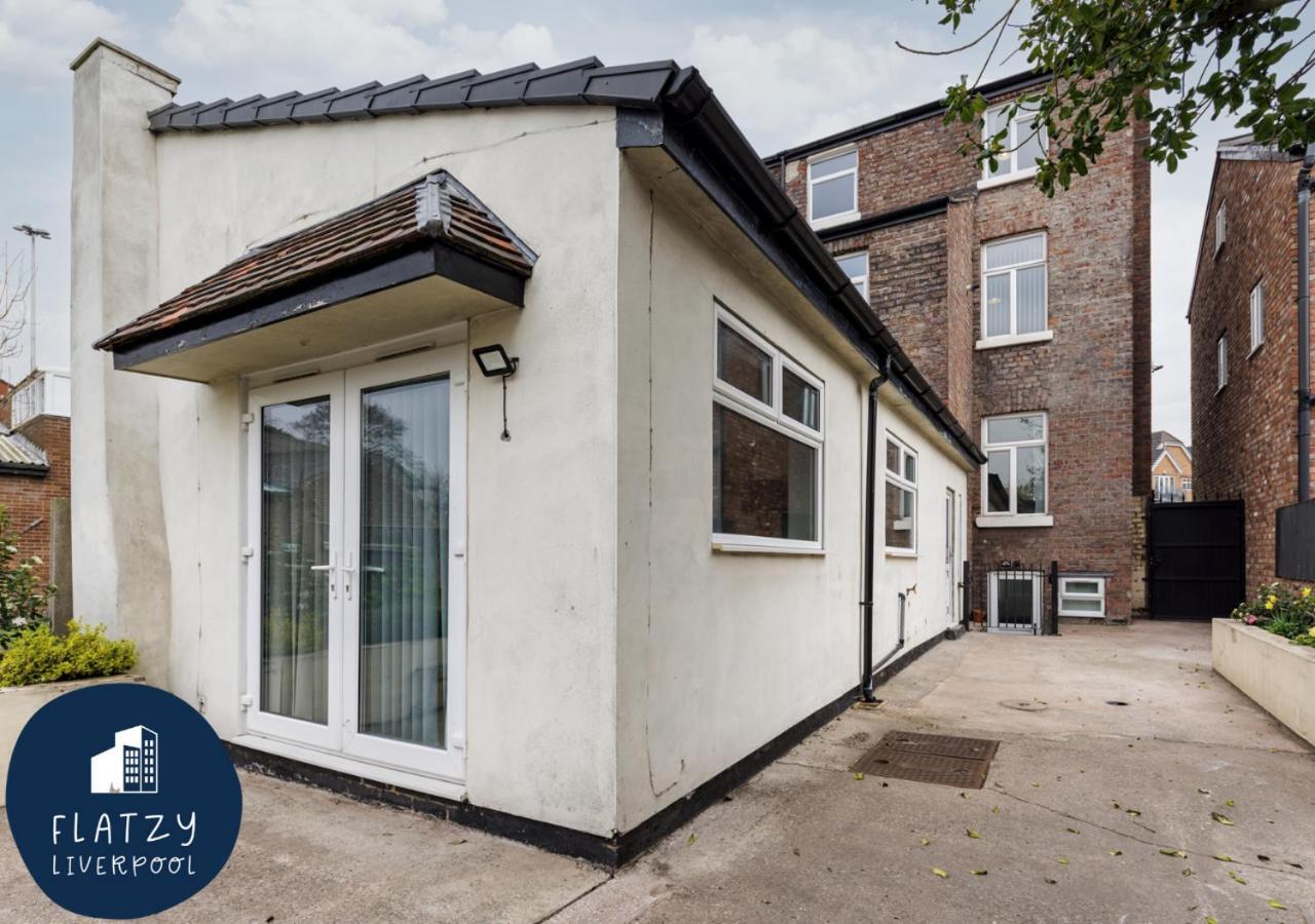 Flatzy - 6 Bed Oasis Close To Football Stadiums Liverpool Exterior foto